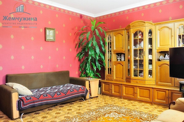 Коттедж , 356 кв.м. , 9 сот.