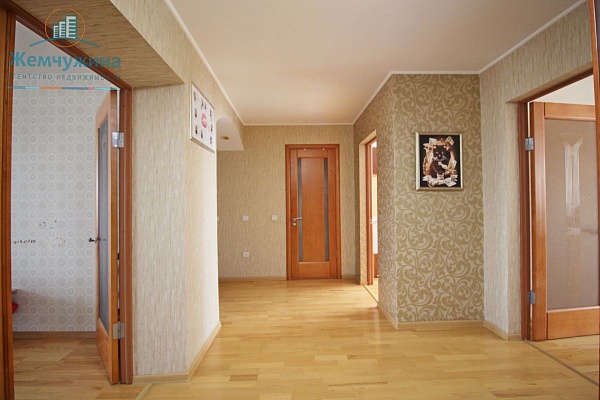 3-к квартира, 107 кв.м.