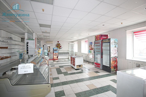Торговые помещения, 472 кв.м.