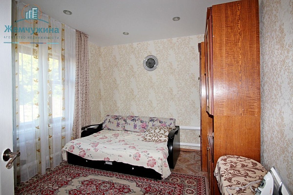 Дом , 106 кв.м. , 30 сот.