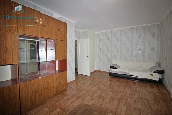 Снять 3-к квартиру, 55 кв.м.