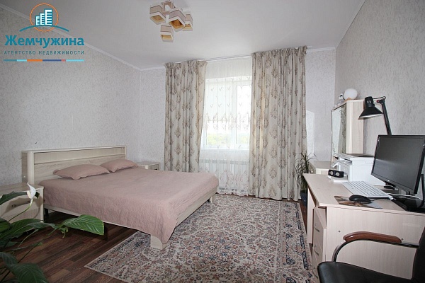 Дом , 170 кв.м. , 15 сот. Дом , 170 кв.м. , 15 сот.