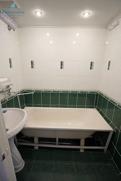 2-к квартира, 49 кв.м.