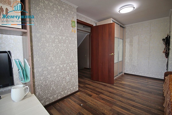 Дом , 170 кв.м. , 15 сот. Дом , 170 кв.м. , 15 сот.
