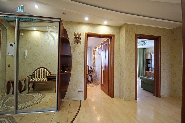 3-к квартира, 107 кв.м.