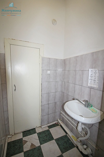 Торговые помещения, 472 кв.м.