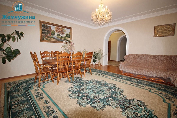 Дом , 484 кв.м. , 10 сот. Дом , 484 кв.м. , 10 сот.
