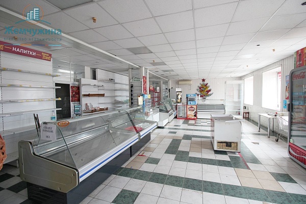 Торговые помещения, 472 кв.м.