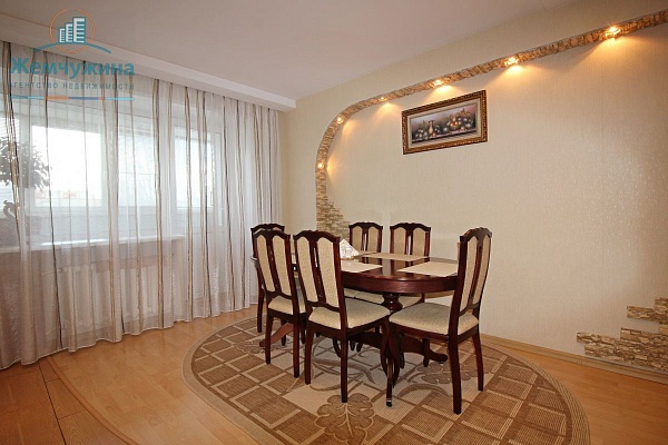 3-к квартира, 107 кв.м.