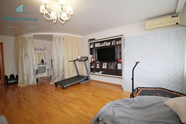 3-к квартира, 107 кв.м.