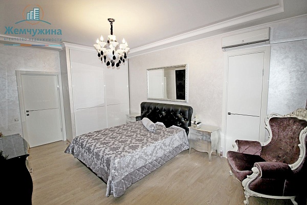 4-к квартира, 122 кв.м.