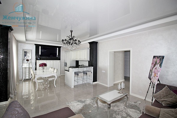 4-к квартира, 122 кв.м.