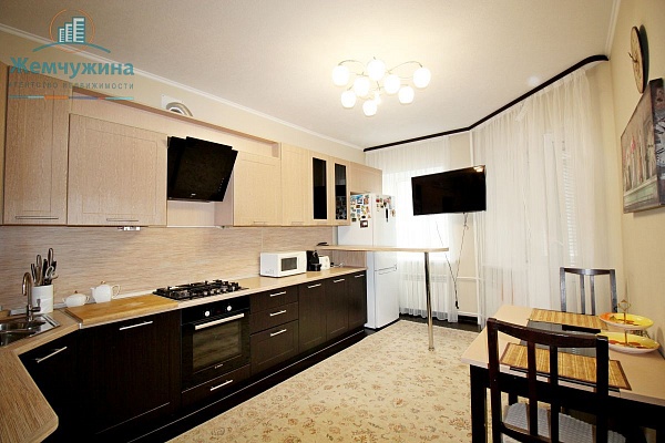 3-к квартира, 108 кв.м.