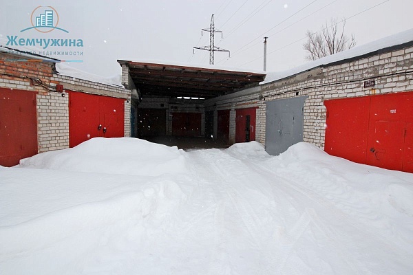 Гараж по выгодным условиям площадью 27.3 м² за 480000 рублей в Димитровграде