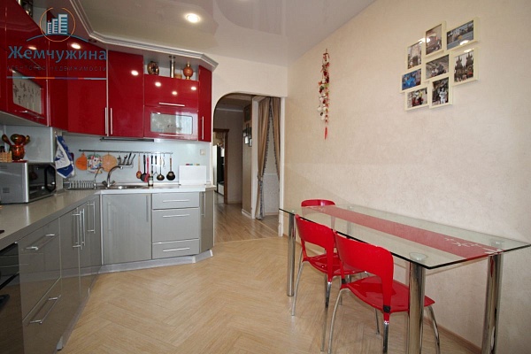 3-к квартира, 74 кв.м.
