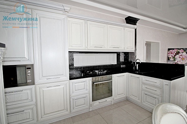 4-к квартира, 122 кв.м.